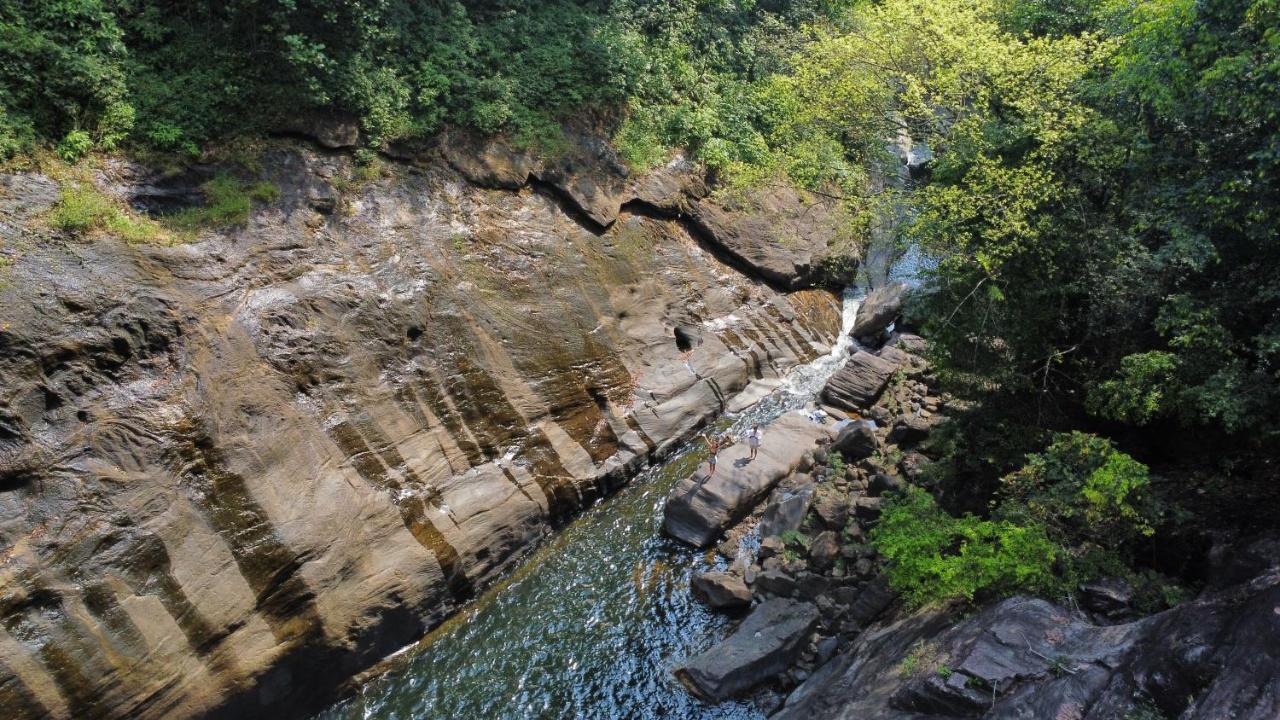 Moksha At Kitulgala - Rainforest Boutique Hotel エクステリア 写真