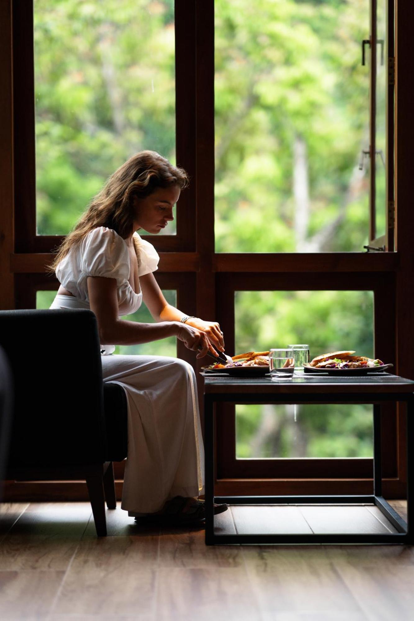 Moksha At Kitulgala - Rainforest Boutique Hotel エクステリア 写真